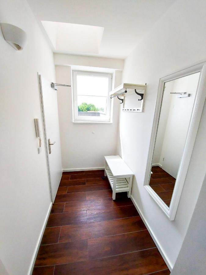 Pb Ferienwohnungen - Fewo 7 - Stilvoll Eingerichtetes Apartment Im Herzen Senftenbergs Eksteriør billede
