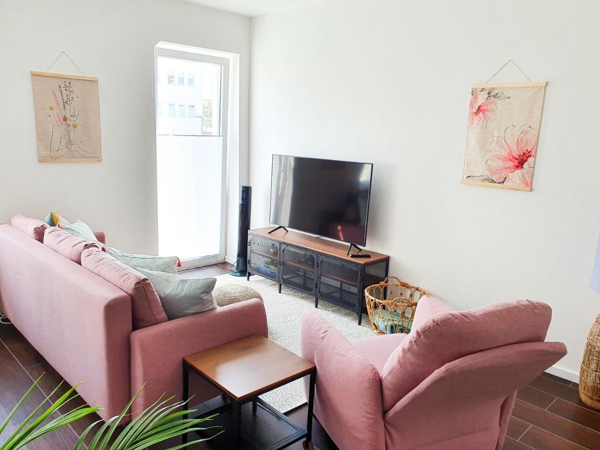 Pb Ferienwohnungen - Fewo 7 - Stilvoll Eingerichtetes Apartment Im Herzen Senftenbergs Eksteriør billede